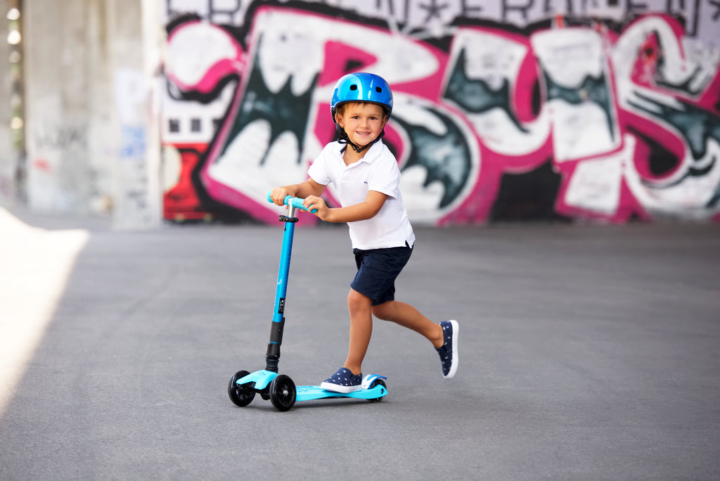 Maxi Deluxe Foldable Led Bright Blue