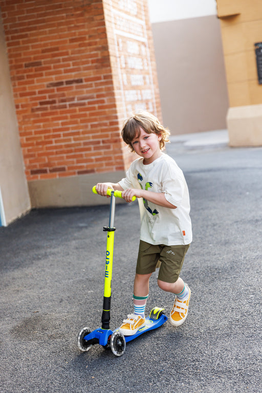Maxi Micro Deluxe Foldable Neon LED Canary Yellow