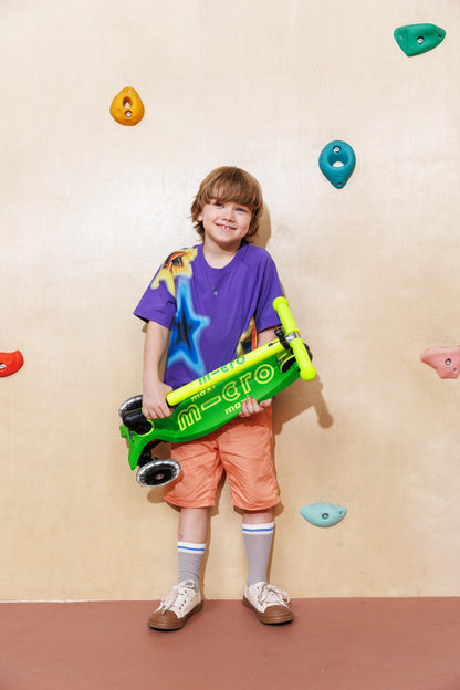 Maxi Micro Deluxe Foldable Neon LED Parrot Green