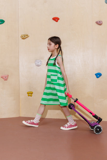 Maxi Micro Deluxe Foldable Neon LED Ultra Pink